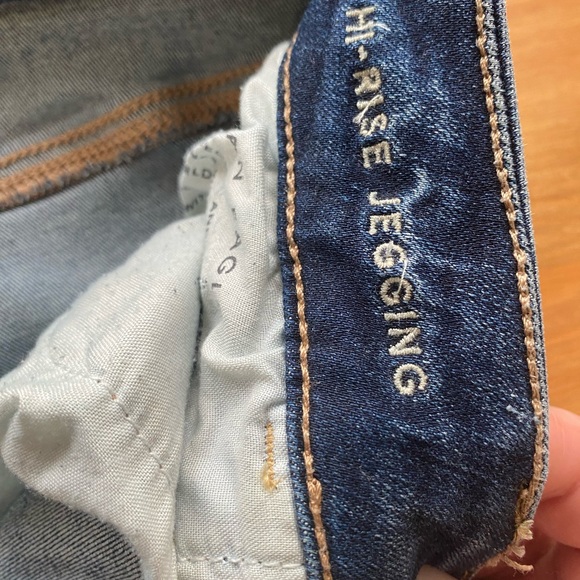 AMERICAN EAGLE hi-rise jegging size 8 long (4) - Picture 12 of 14